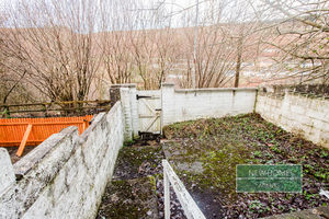 Photo 21- click for photo gallery